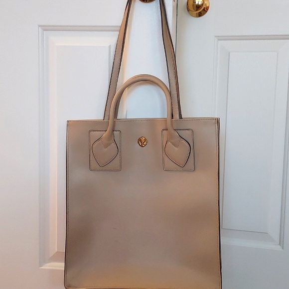 Anne Klein feaux leather tote bag - Picture 2 of 8